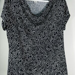 Liz Claiborne Black and White Patterned Blouse